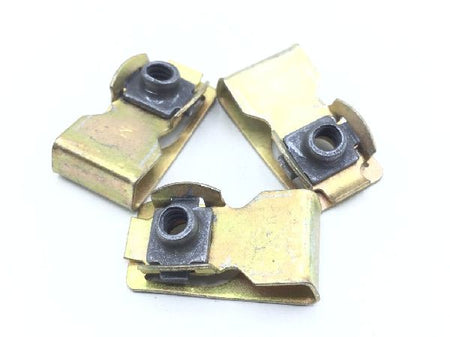 13060000-4-3 Clip-on Nut