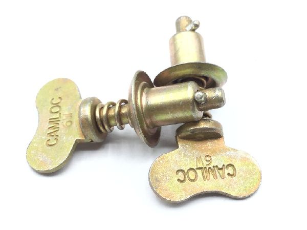 2600-6W Turnlock Fastener Receptacle (9)