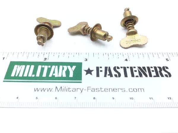 2600-7W Turnlock Fastener Stud Assembly (4)