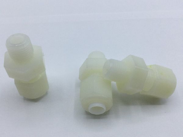 268N04X02 Nylon Male Connector