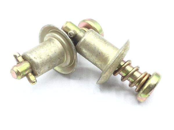 26S8-8 Turnlock Fastener Stud Assembly (4)
