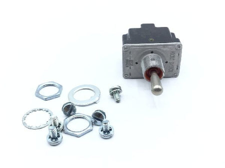 2TL1-10 Toggle Switch (8)