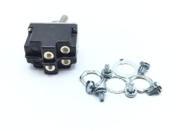 2TL1-6 Toggle Switch (6)