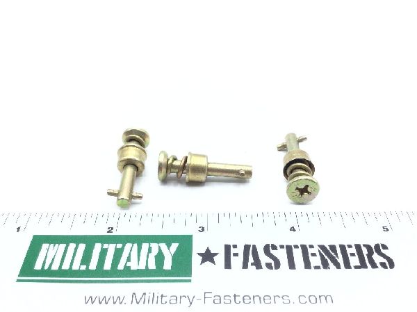 40S5-17 Turnlock Fastener Stud (4)
