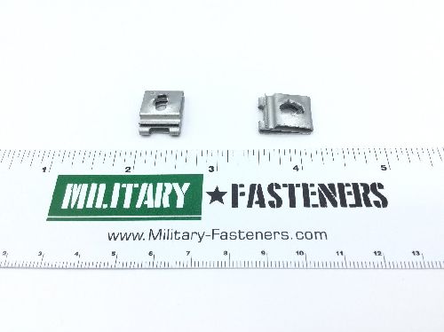 82-47-104-15 Turnlock Fastener Receptacle