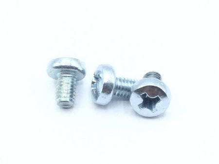 92005A215 Machine Screw (4)