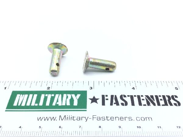 98265-4-390 Turnlock Fastener Stud