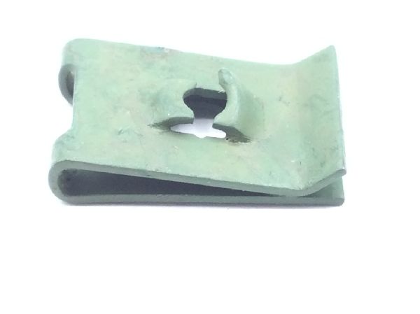 A1348-8Z1D Sheet Spring Nut (2)