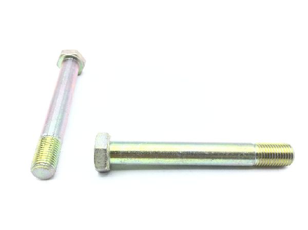 AN176-26A Close Tolerance Bolt (2)