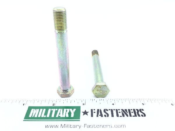 AN176-26A Close Tolerance Bolt (4)