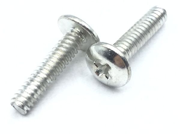 AN526-440R8 Machine Screw (2)