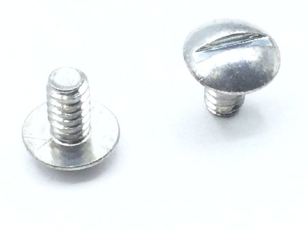 AN526-632-4 Machine Screw (8)