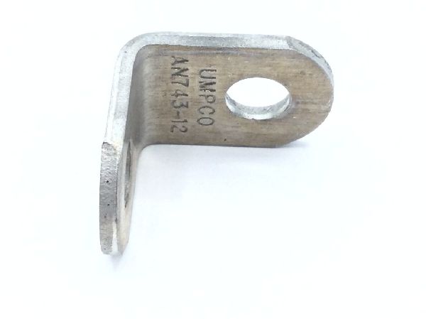 AN743-12 Angle Bracket (5)