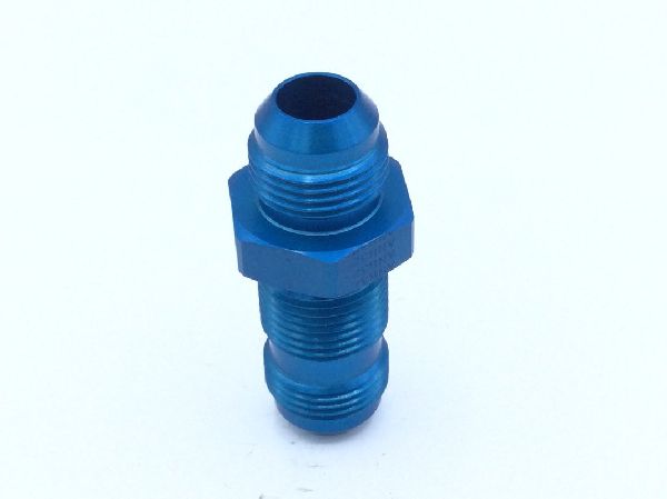 AN832-10D Straight Tube To Boss Adapter (2)