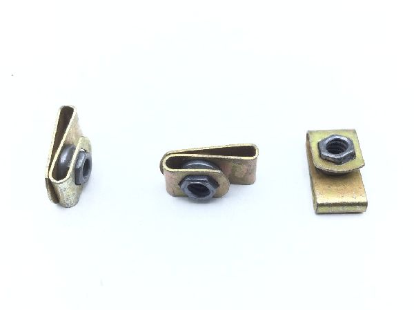 BACN10FX61 Clip-On Nut (2)