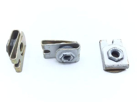 BACN10FX84 Clip-On Nut