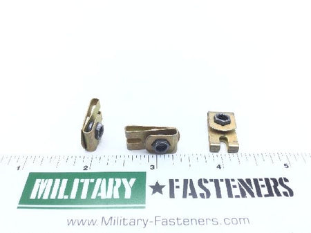 BACN10YD1 Clip-On Nut (4)