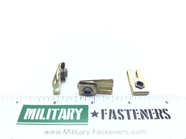BACN10YD3 Clip-On Nut (4)