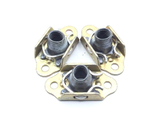 BACN11G3A3CD Clip-On Nut