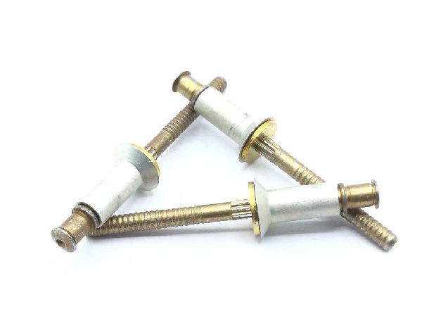 CR3212-6-05 Blind Rivet