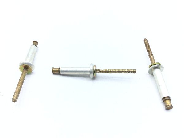 CR3213-6-10 Blind Rivet (3)