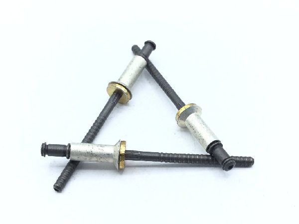 CR3222-4-04 Blind Rivet