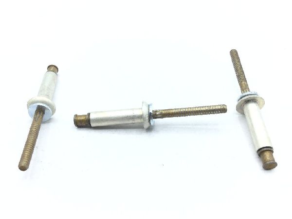CR3243-6-09 Blind Rivet (4)