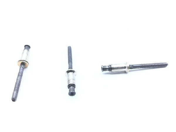 CR3524-6-04 Blind Rivet (2)