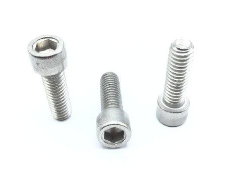 MS16995-66 Socket Head Cap Screw (4)