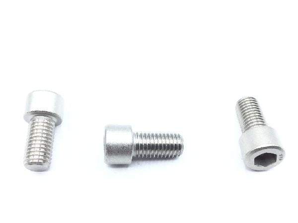 MS16996-21 Socket Head Cap Screw (4)