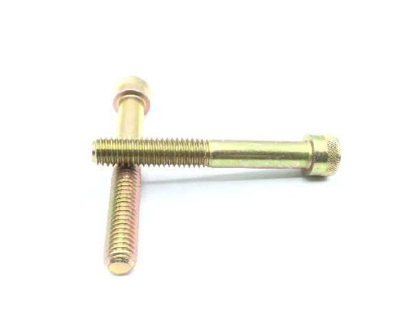 MS16997-106 Socket Head Cap Screw (3)