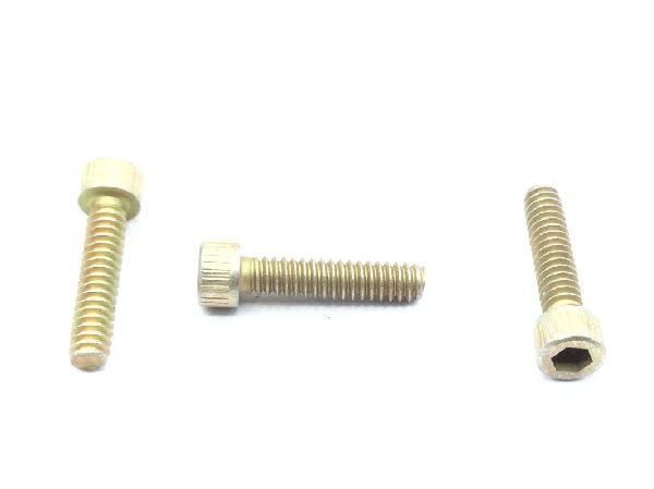MS16997-11 Socket Head Cap Screw (4)