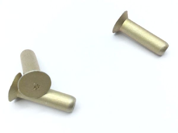 MS20426D6-11 Solid Rivet (8)