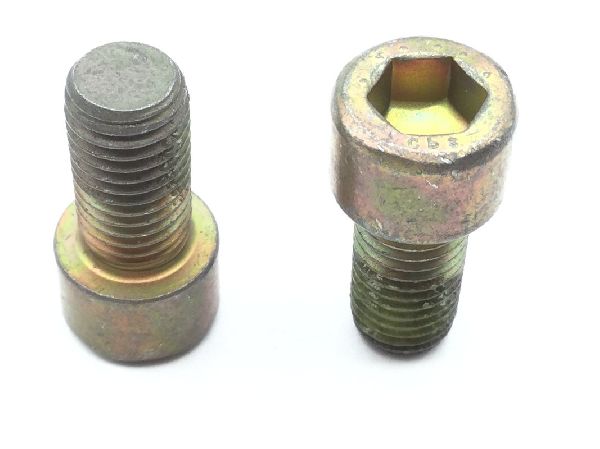 MS21262-38 Screw (6)