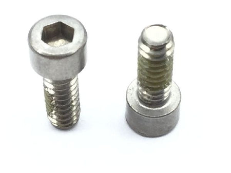 MS21295-14 Socket Head Cap Screw (8)