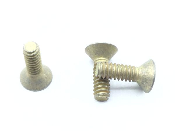 MS24667-2 Socket Head Cap Screw (4)