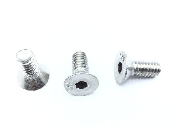 MS24671-29 Socket Head Cap Screw (9)