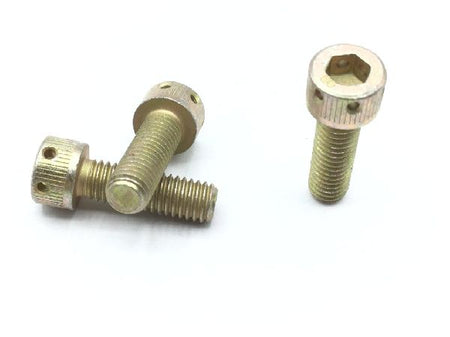 MS24678-11 Socket Head Cap Screw (4)