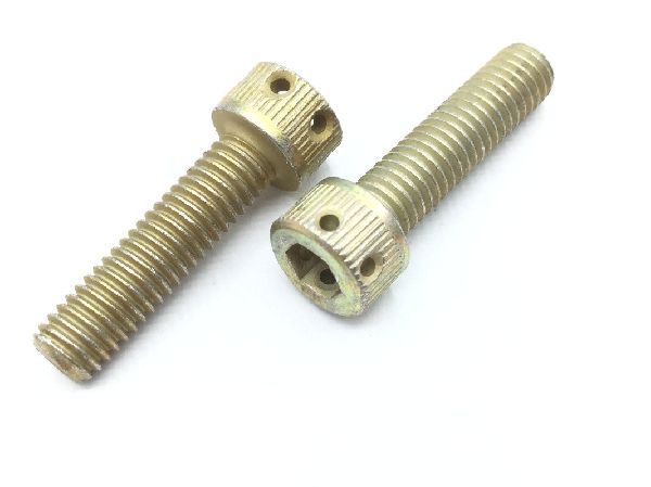 MS24678-12 Socket Head Cap Screw (4)