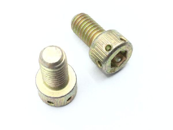 MS24678-9 Socket Head Cap Screw (4)