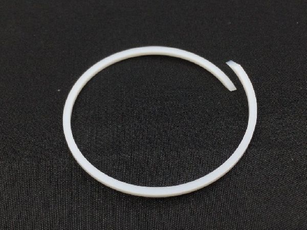 MS28774-028 Packing Retainer