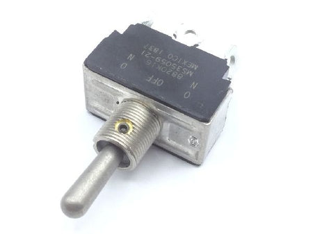 MS35059-21 Toggle Switch (3)
