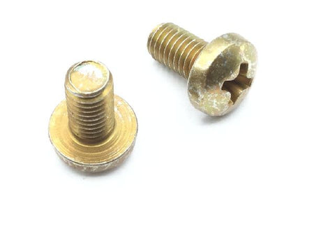 MS35207-261 Machine Screw (4)