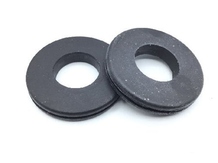 MS35489-135 Nonmetallic Grommet (3)