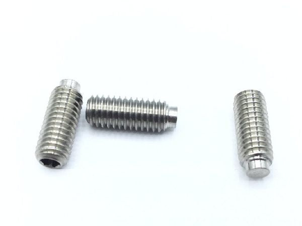 MS51047-38 Machine Screw (4)