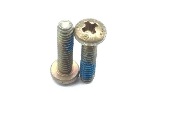NAS1190-04P8 Machine Screw (2)
