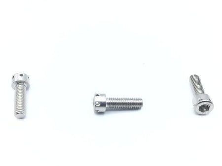 NAS1351C3H10 Socket Head Cap Screw (3)