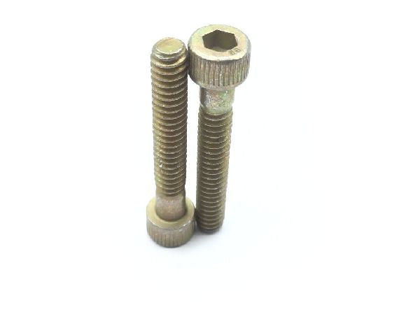 NAS1352-3-20P Socket Head Cap Screw (2)