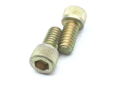 NAS1352-4-8P Socket Head Cap Screw (2)