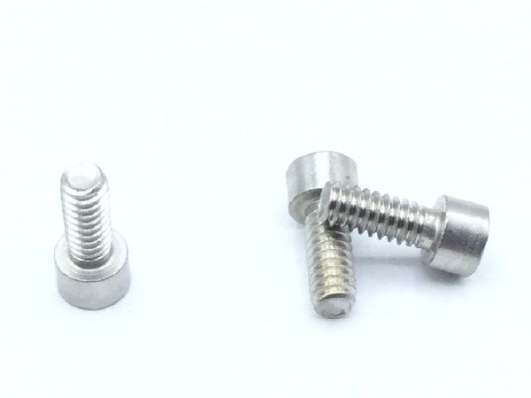 NAS1352C03-4 Socket Head Cap Screw (2)
